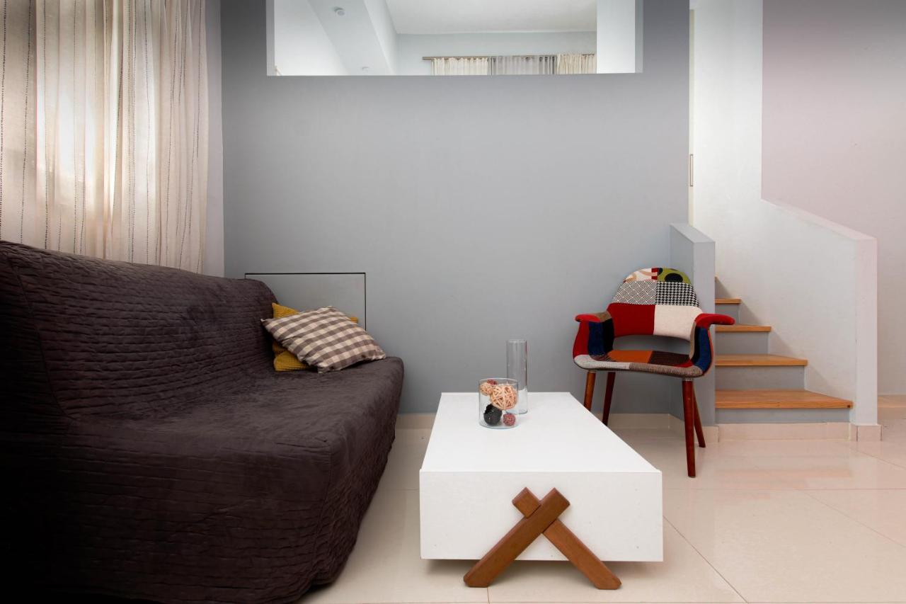 Twin Lofts Ταξιαρχών, A Kalamatastay Property Exterior foto